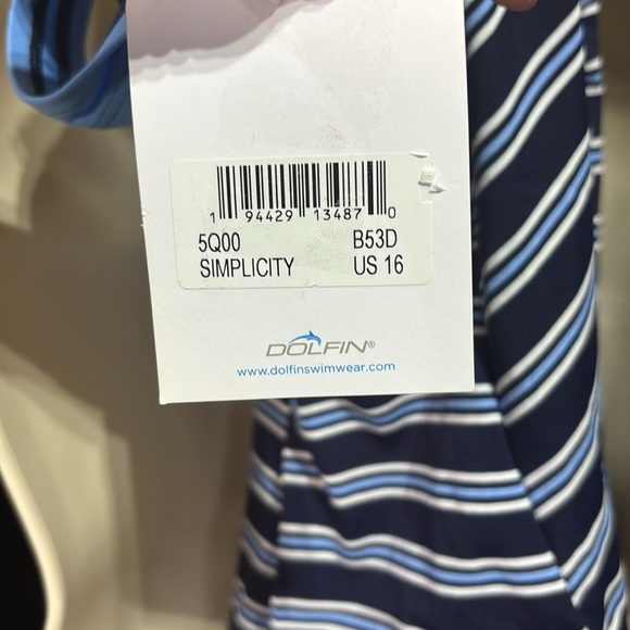 Dolphin Aquashape Tummy control,UV protection,scoop neck/back,shape retention - Picture 11 of 14